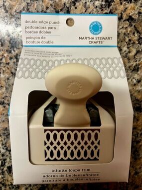 Martha Stewart Crafts Double-Edge Punch in Cream and White